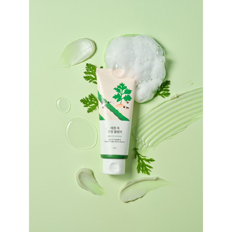 Заспокійлива очищуюча пінка з морським полином ROUND LAB Mugwort Calming Cleanser 150 ml