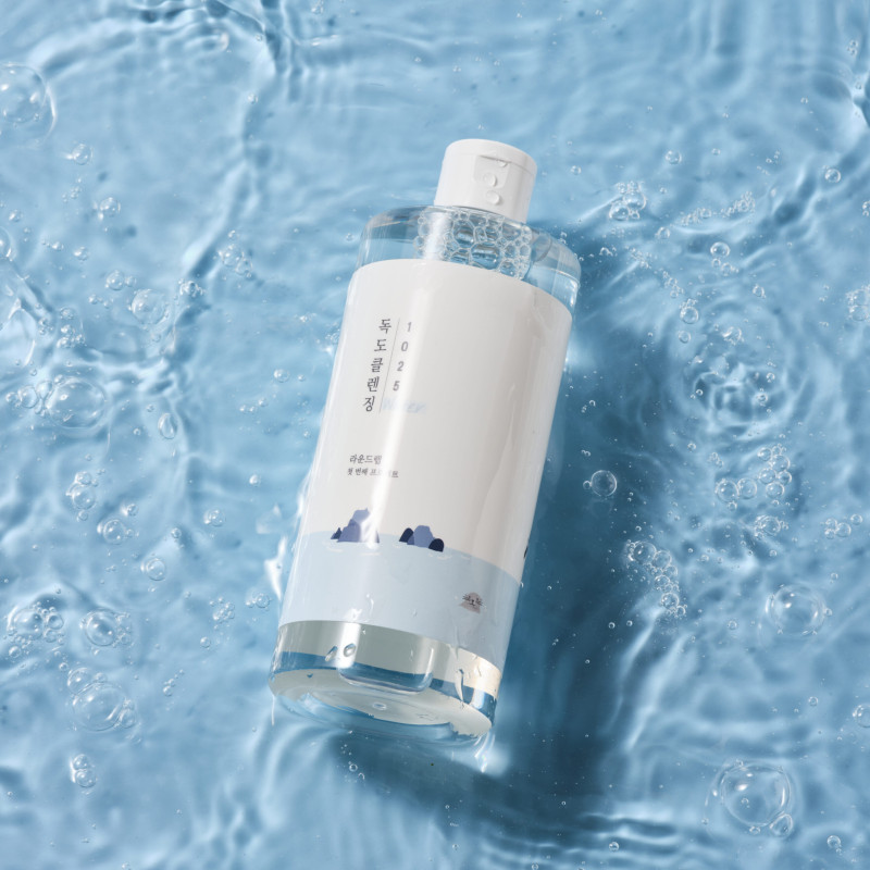 Очищувальна вода для шкіри обличчя ROUND LAB 1025 Dokdo Cleansing Water 400 ml