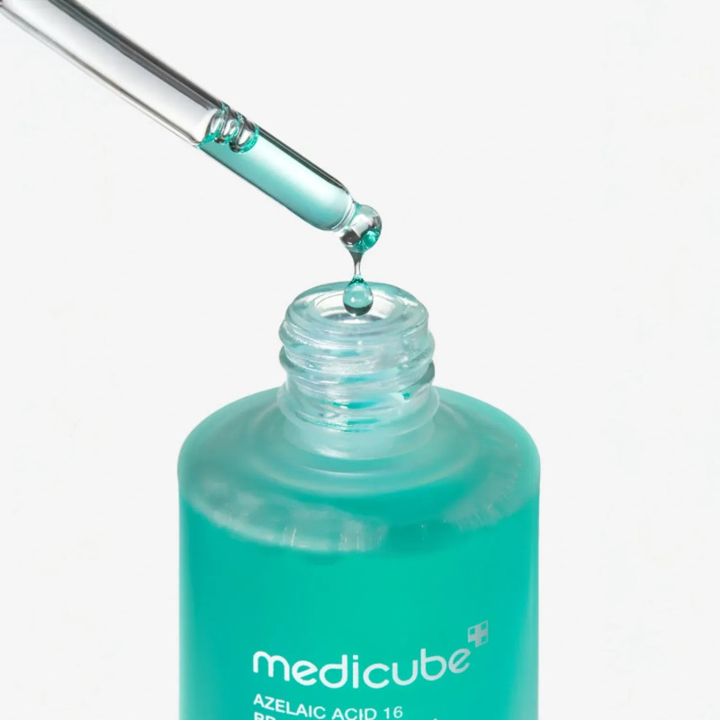 Заспокійлива сироватка з азелаїновою кислотою 16% Medicube Azelaic Acid 16 BB Calming Serum, 30 мл