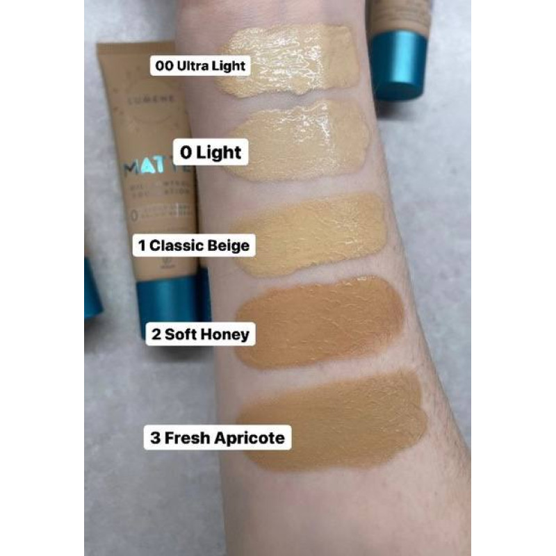 Матирующая тональная основа LUMENE MATTE Oil-control Foundation - Light Ivory